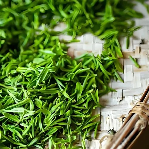 Scented Tea vs Flavoured Tea: What Is the Difference Scented Tea vs Flavoured Tea: What Is the Difference