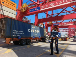 VD för CMA förklarar krig mot Maersk